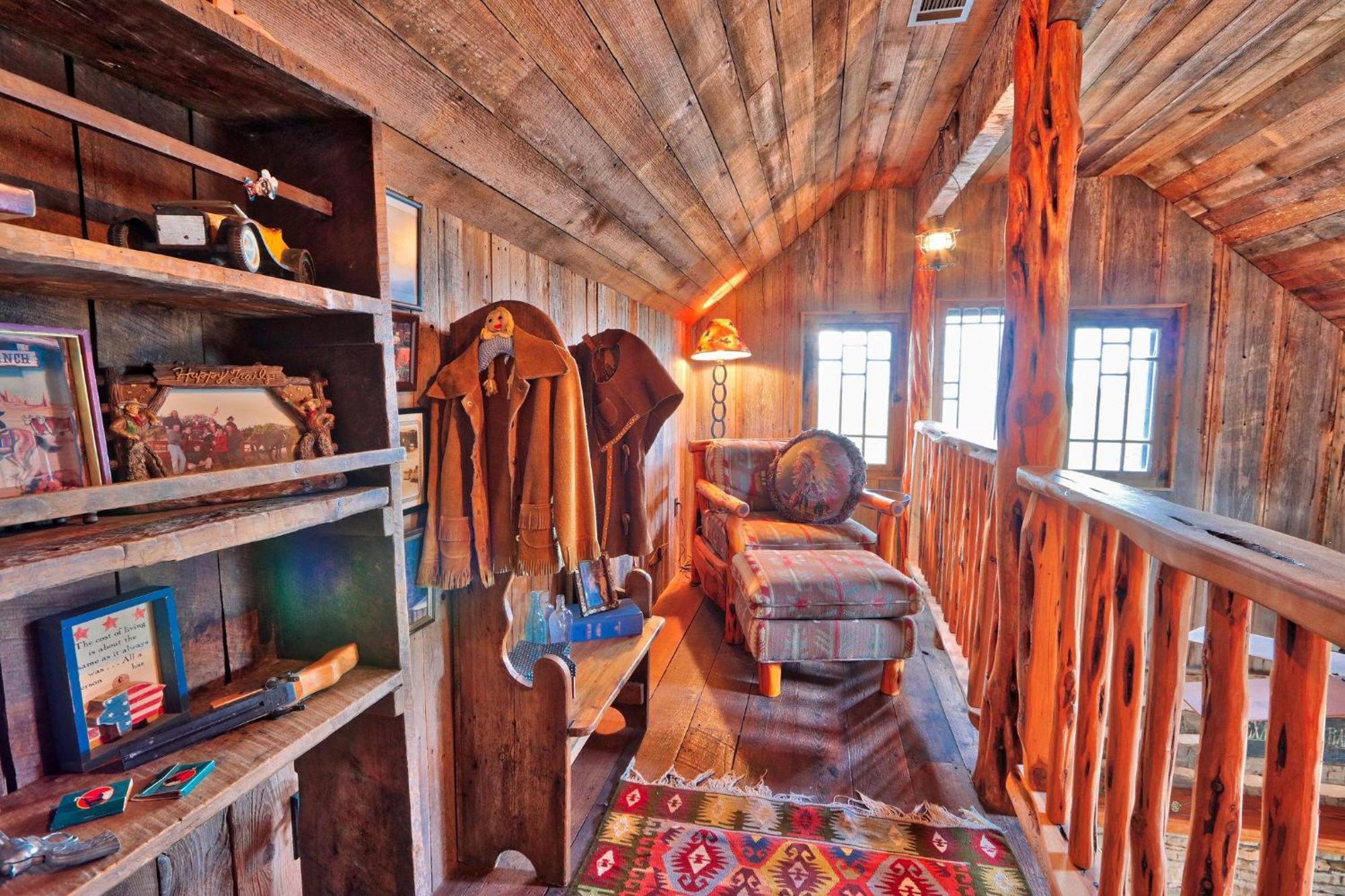 Log Cabin At Old Glory Ranch Wimberley Dış mekan fotoğraf
